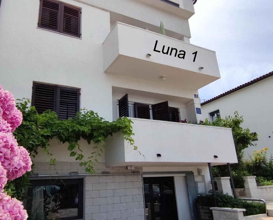 Luna 1 Poreč Kültér fotó